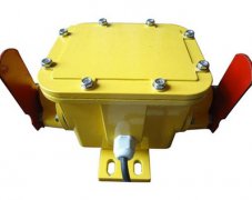 XLLS-II防腐防水雙向拉繩開關(guān)KBW-220L礦用往復式拉繩開關(guān) XLLS-II防腐防水雙向拉繩開關(guān)KBW-220L礦用往復式拉繩開關(guān)